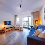 Residenz Sonnenfeld 5a 度假居 Neukirchen am Großvenediger